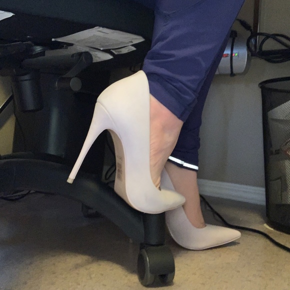 Meet your Posher, Charles - Picture 1 of 1